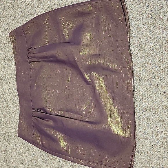 Vera Wang Metallic Gold and Purple Pencil Skirt Sz 6 - Picture 3 of 6